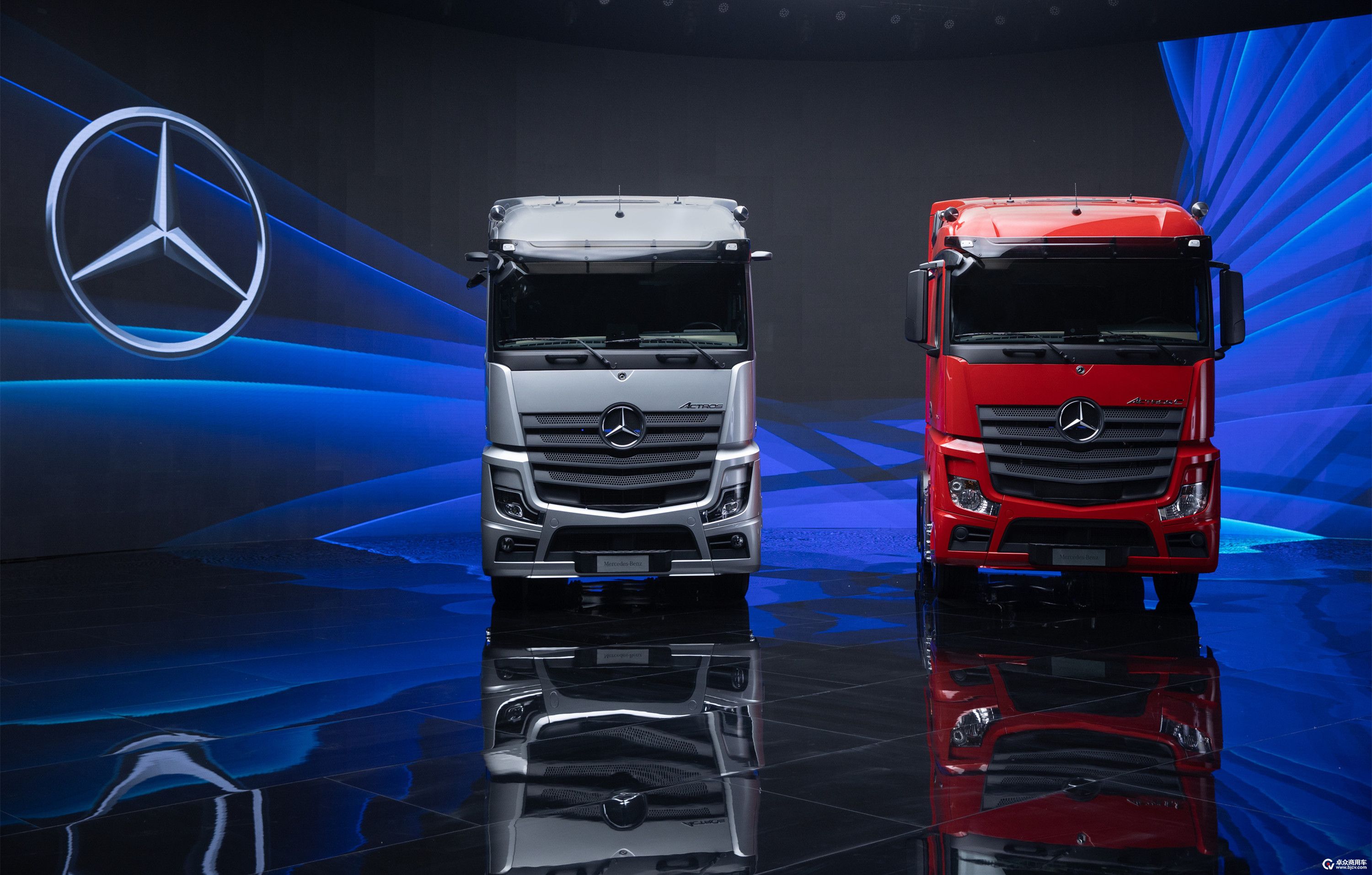 梅赛德斯-奔驰国产重卡Actros、Actros C正式在中国市场上市.jpg