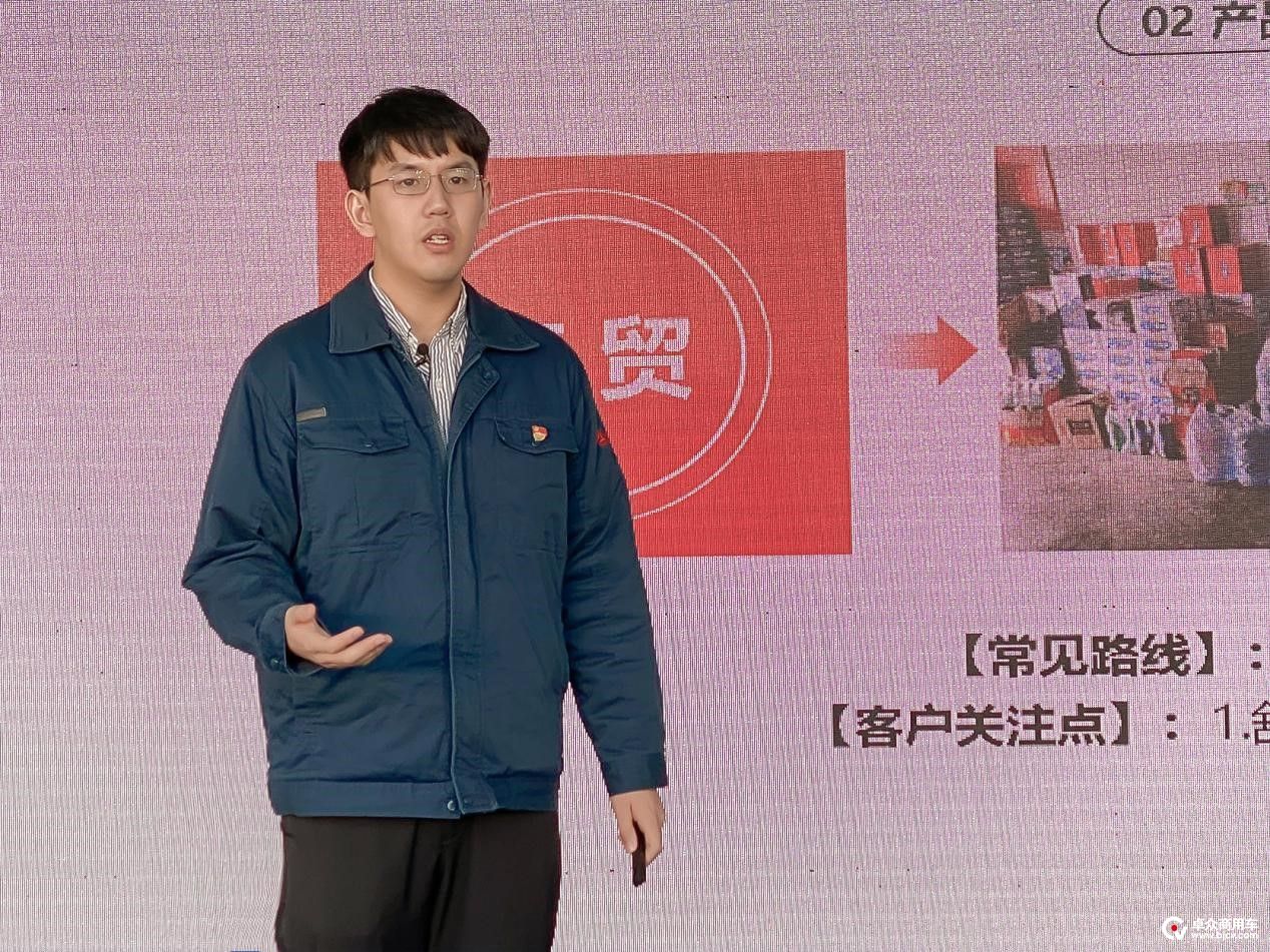 重汽图二.jpg